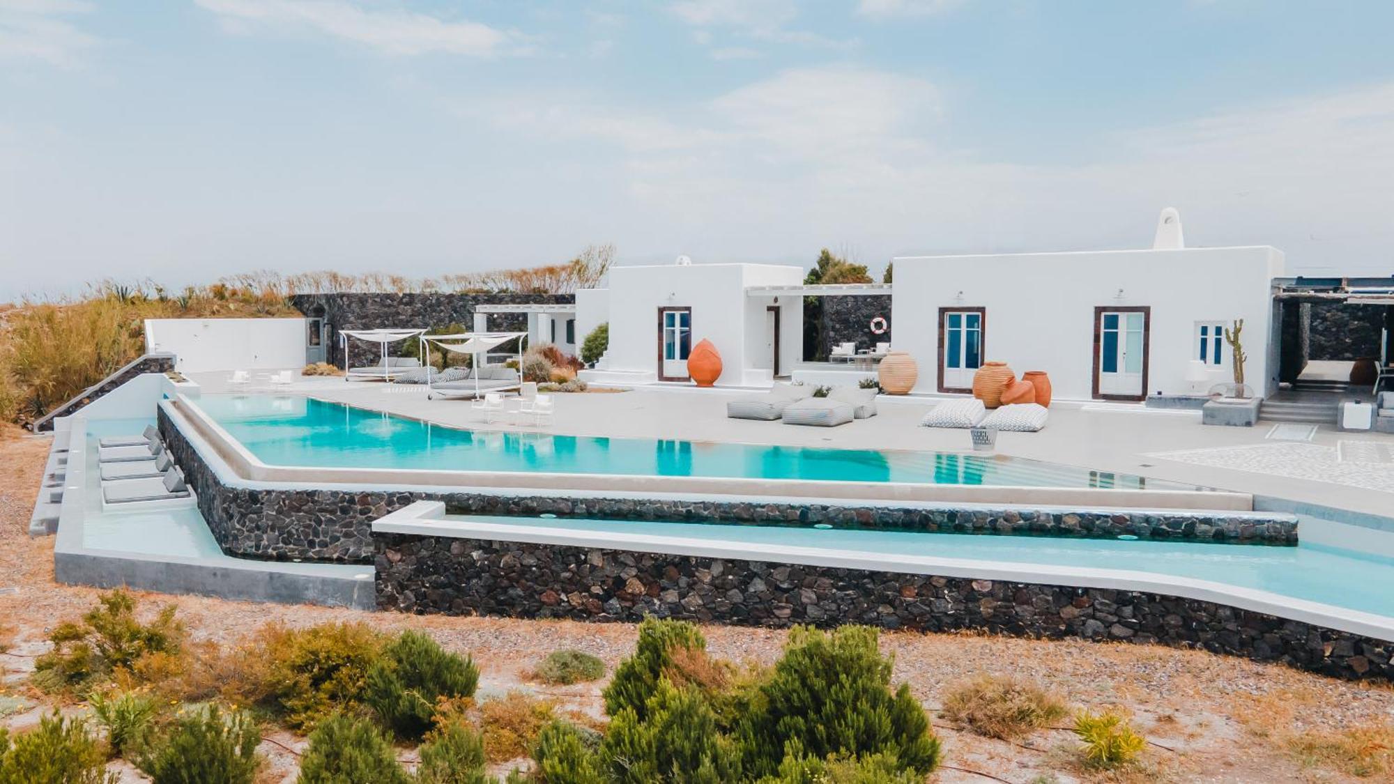 Erosantorini Estate Hotell Fira  Exteriör bild